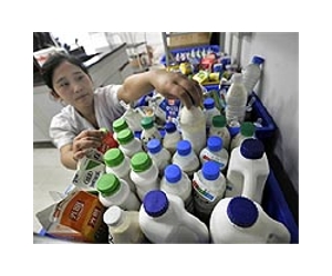 China jails milk scandal activist: lawyer
