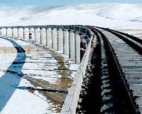 China Railway raises three billion dollars on record bookings