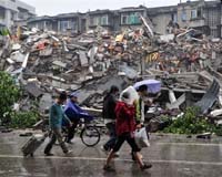 China toughens school quake standards: state media