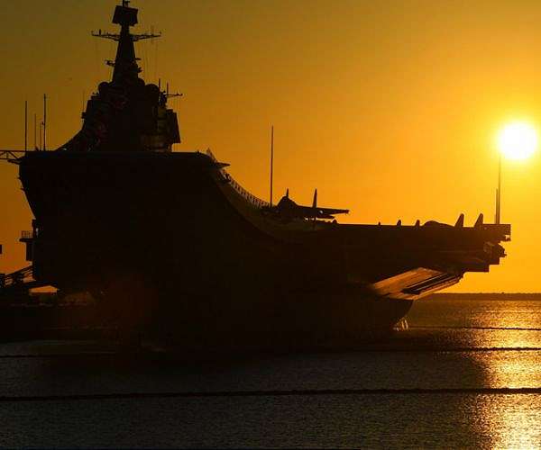 Chinese navy sails between Japanese islands near Taiwan