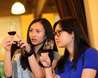 Chinese consumers pull back, but other indicators stabilise