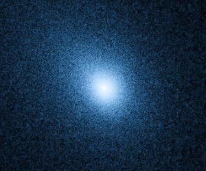 Hartley 2 Visible In Night Sky