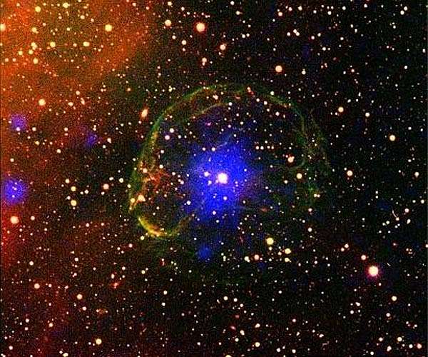 Pulsars may make dark matter glow