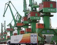 China signs new trade deals with Peru