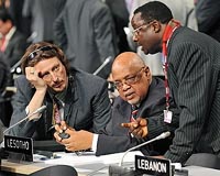Do UN climate talks need world leaders at the table?