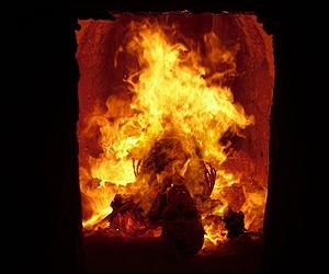 China funeral parlour stops cremations amid diesel shortage