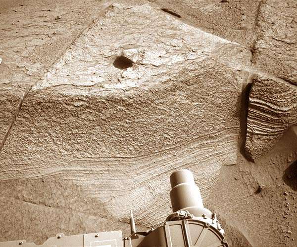 Geologists Love a Good Contact: Sols 3773-3775