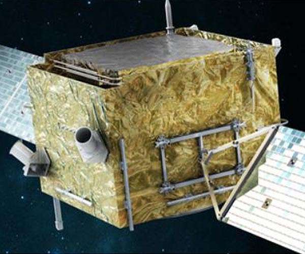 Dark matter particle explorer measures cosmic ray helium energy spectrum