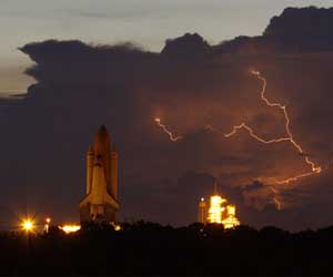 Bipartisan Legislation Introduced To Close The Space Gap