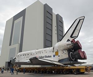 Discovery starts first leg of final flight