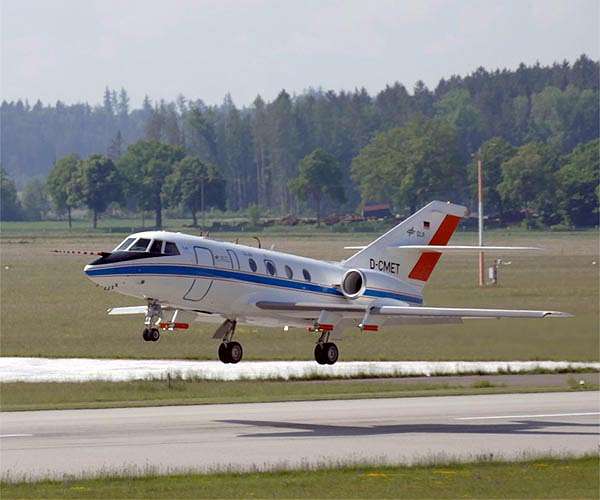 Aviation leaders launch sustainable-fuel emissions study on a commercial passenger jet