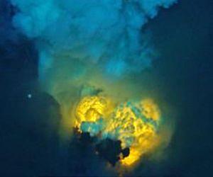 Fiery volcano offers geologic glimpse into land that time forgot
