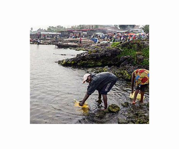 DR Congo mulls return to volcano city