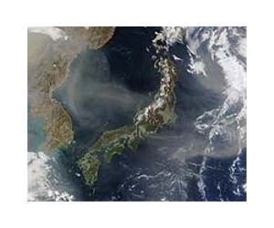 S. Korea, Japan postpone landmark military pact