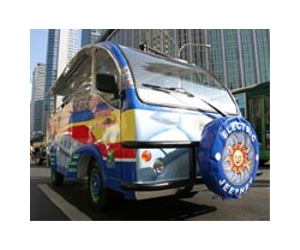 Philippines' dirty jeepneys starting to turn green
