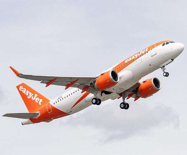 Chinese airlines buy 292 planes from Airbus for total of $37 bn