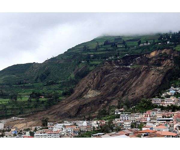 Ecuador landslide death toll rises to 14, dozens missing