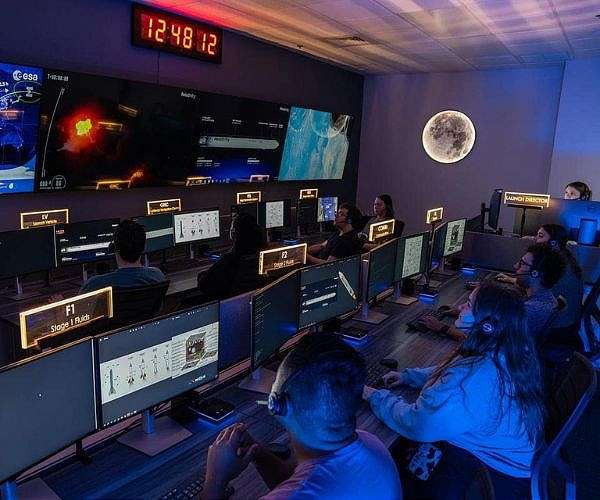 Embry-Riddle's Innovative Mission Control Lab prepares students for booming space sector