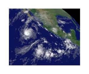 Tropical Storm Lorena lashes Mexico Pacific coast