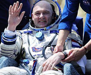 Why astronauts experience low blood pressure after returning to Earth from space