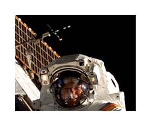Astronauts reporting vision problems