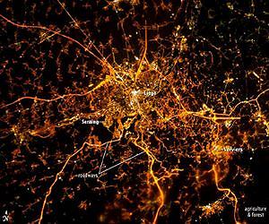 Psychological adaptation to urbanization, technology reflected in word usage over last 200 years