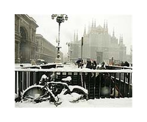 163 dead as cold snap grips Europe
