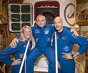 Science and Maintenance for Station Crew, New Crew Members Prep for Launch