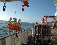 Conundrum of missing iron in oxygen minimum zones solved