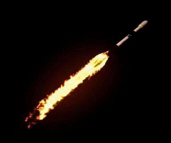 SpaceX sends 46 Starlink satellites to orbit in consecutive launches