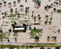 Two dead in Australia floods as fresh warning issued