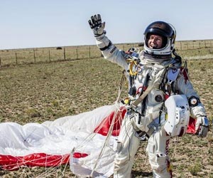 Austrian freefaller inspires awe in watching millions