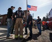 Fewer missing, but questions grow over US landslide