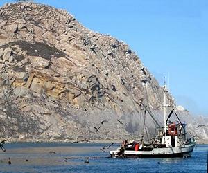 EU threatens six countries with illegal fishing sanctions