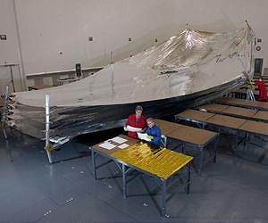 Northrop Grumman Begins Tests on Full Size Sunshield Layers for JWST