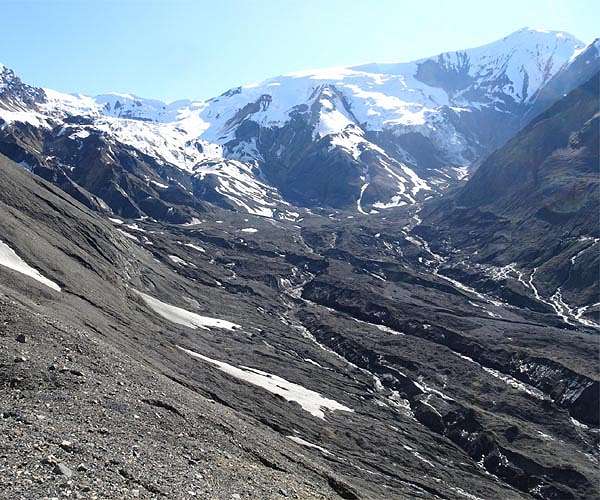 Half of world's glaciers expected to vanish by 2100: study