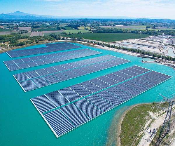 France drops renewables targets in new energy bill