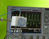 The Fluid Transducer: Electricity From Gas And Water
