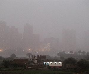 Sand, snow, lightning storms wreak Mideast havoc