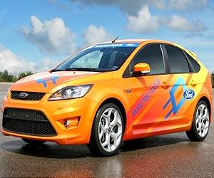 Ford unveils its first all-electric car