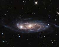Hubble surveys gigantic galaxy