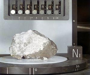 Scientists say water on moon may have originated on Earth