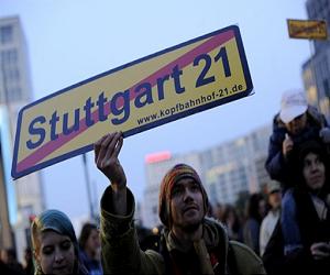 German environmentalists vow to keep up rail protest
