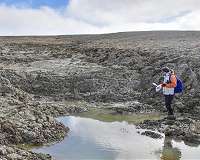Arctic ponds potentially a major source of carbon emissions