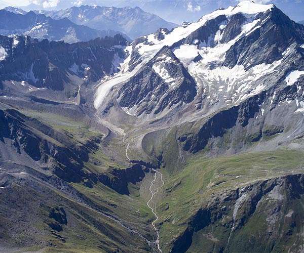 2023 set to be another bad year for Swiss glaciers: researcher
