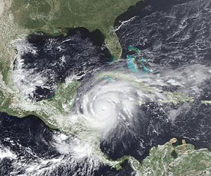 Survey Shows Lack Of Confidence In National Hurricane Response Planning