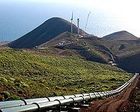 Spain island eyes world first with wind, water power