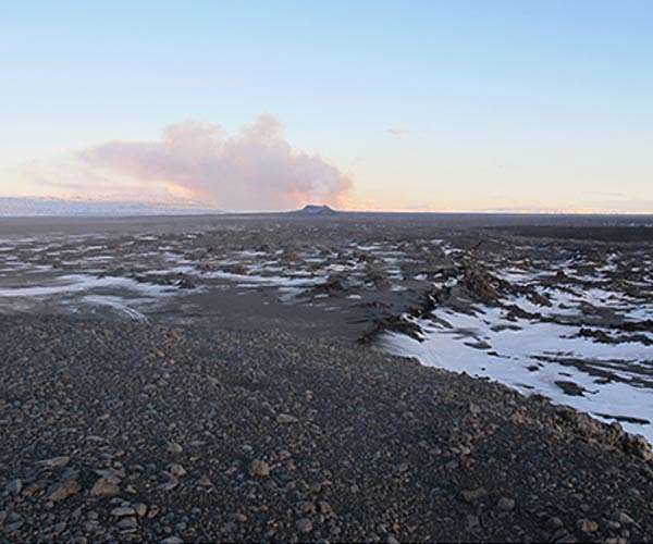 Study: As tectonic plates pull apart, what drives the formation of rifts?