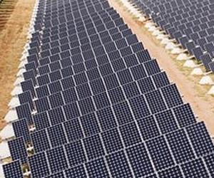 Industry Analyst Predicts 50 Percent Drop In Solar Project Costs