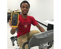 Lightweight, wearable tech efficiently converts body heat to electricity